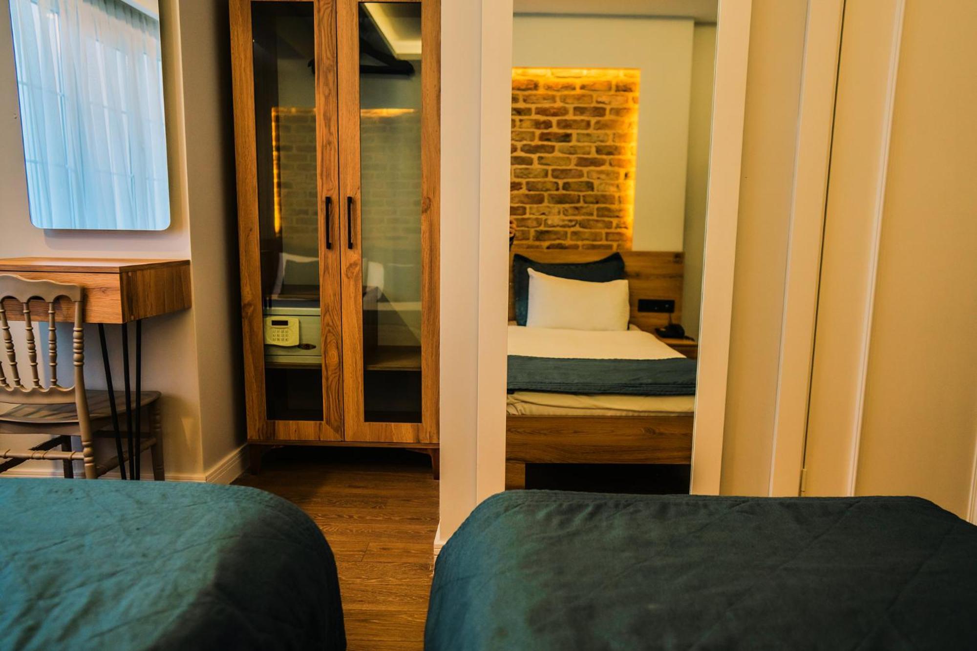 Taksim Santa Lucia Hotel 伊斯坦布尔 外观 照片