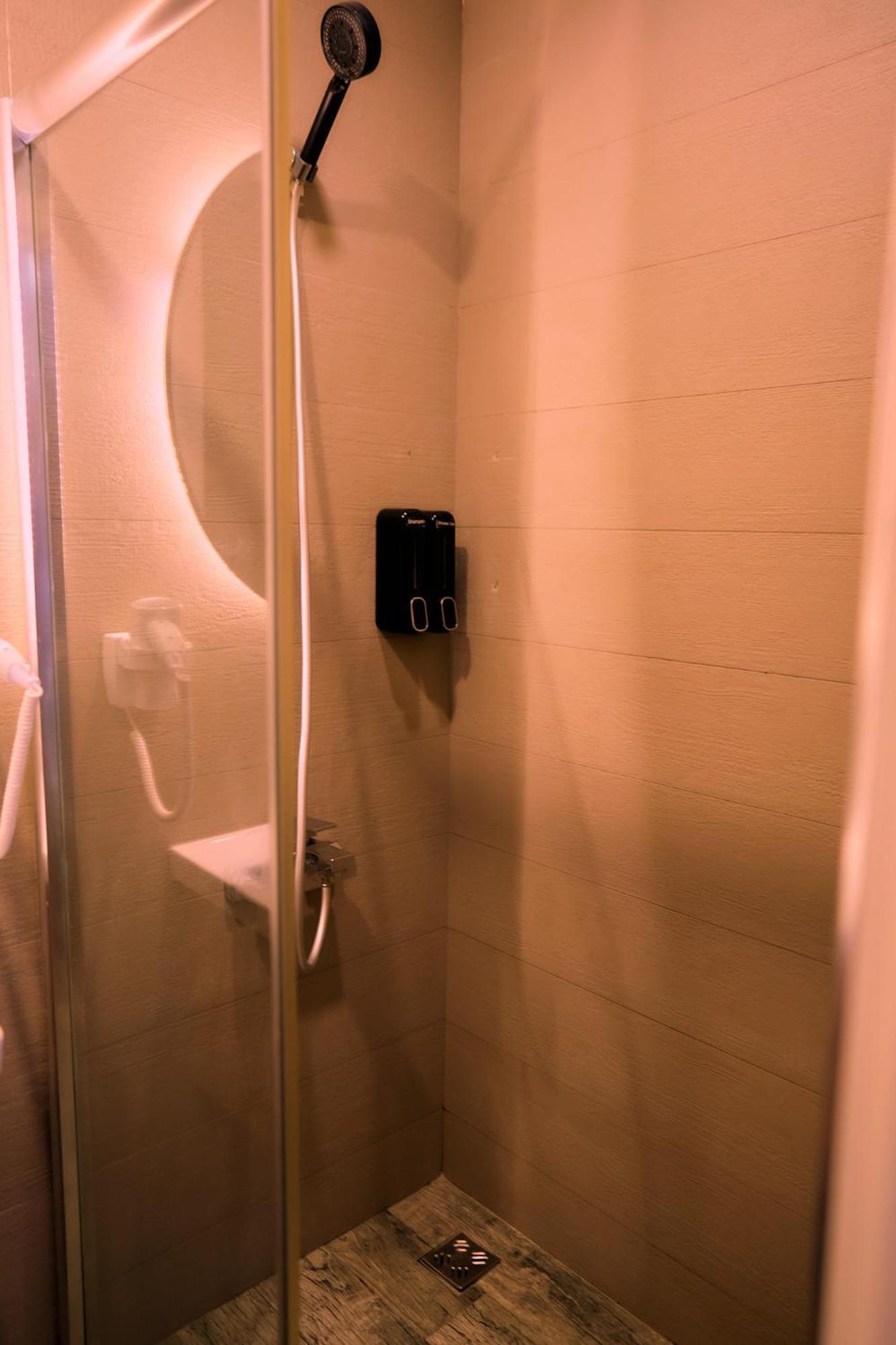 Taksim Santa Lucia Hotel 伊斯坦布尔 外观 照片