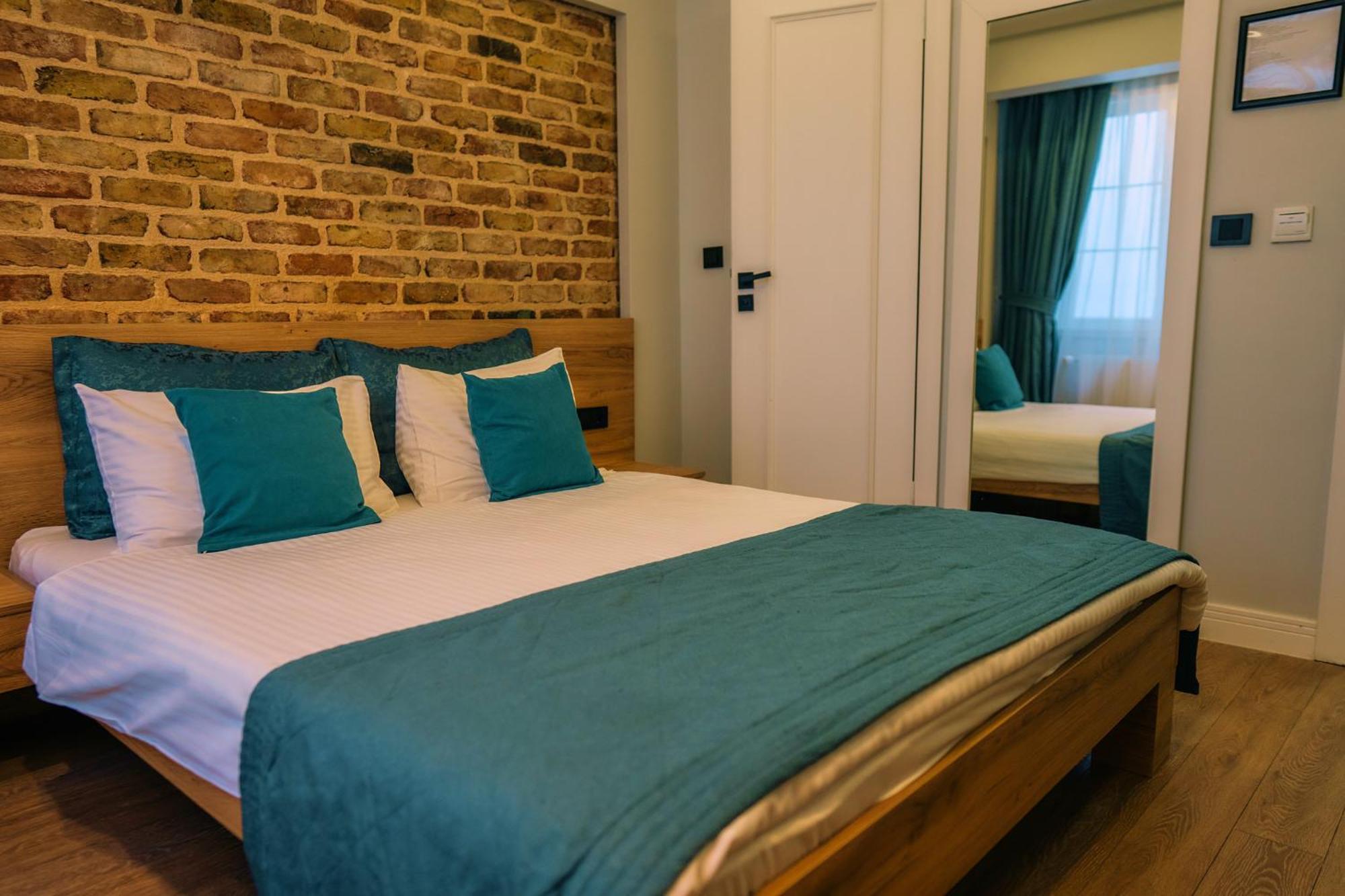Taksim Santa Lucia Hotel 伊斯坦布尔 外观 照片